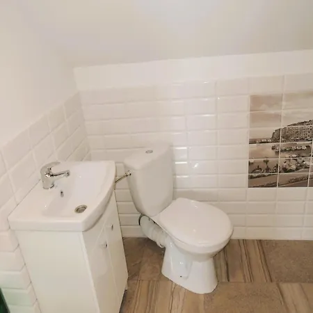 Сasa de vacaciones In Darzowice By Wolin For 8 Persons Unin